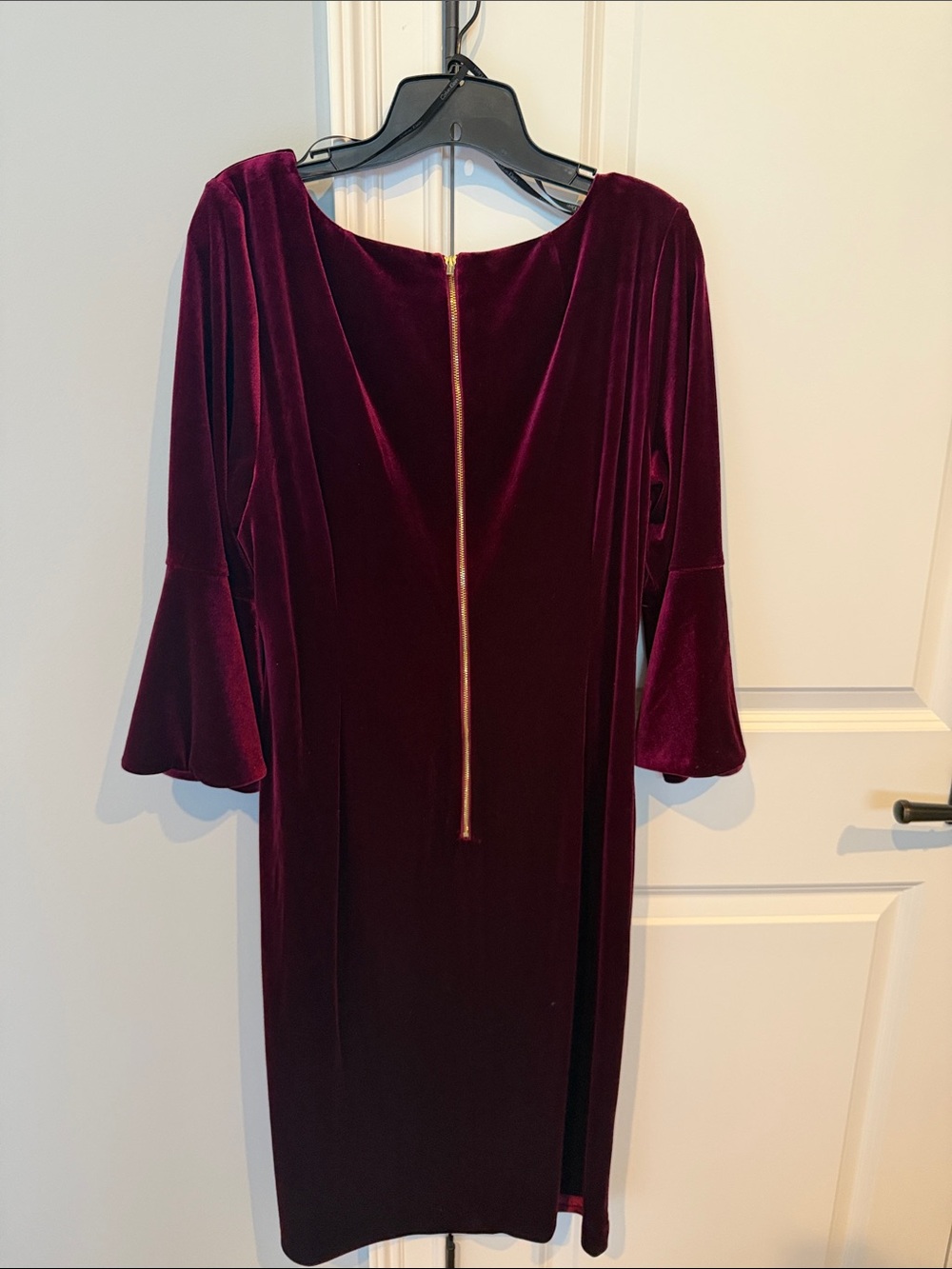 Calvin Klein Women's Velvet Bell-Sleeve Dress in Deep Wine - Picture 3 of 3